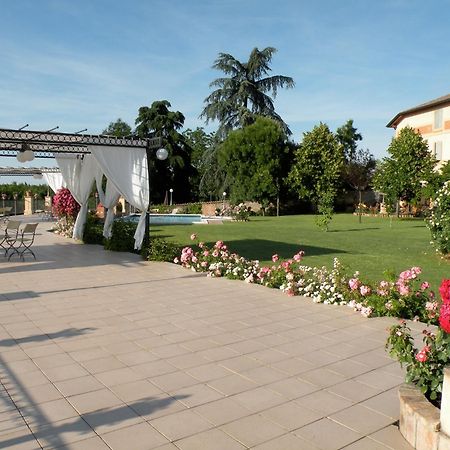 Agriturismo Corte Bebbi Bibbiano  المظهر الخارجي الصورة