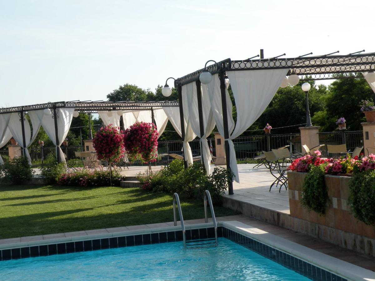 Agriturismo Corte Bebbi Bibbiano  المظهر الخارجي الصورة