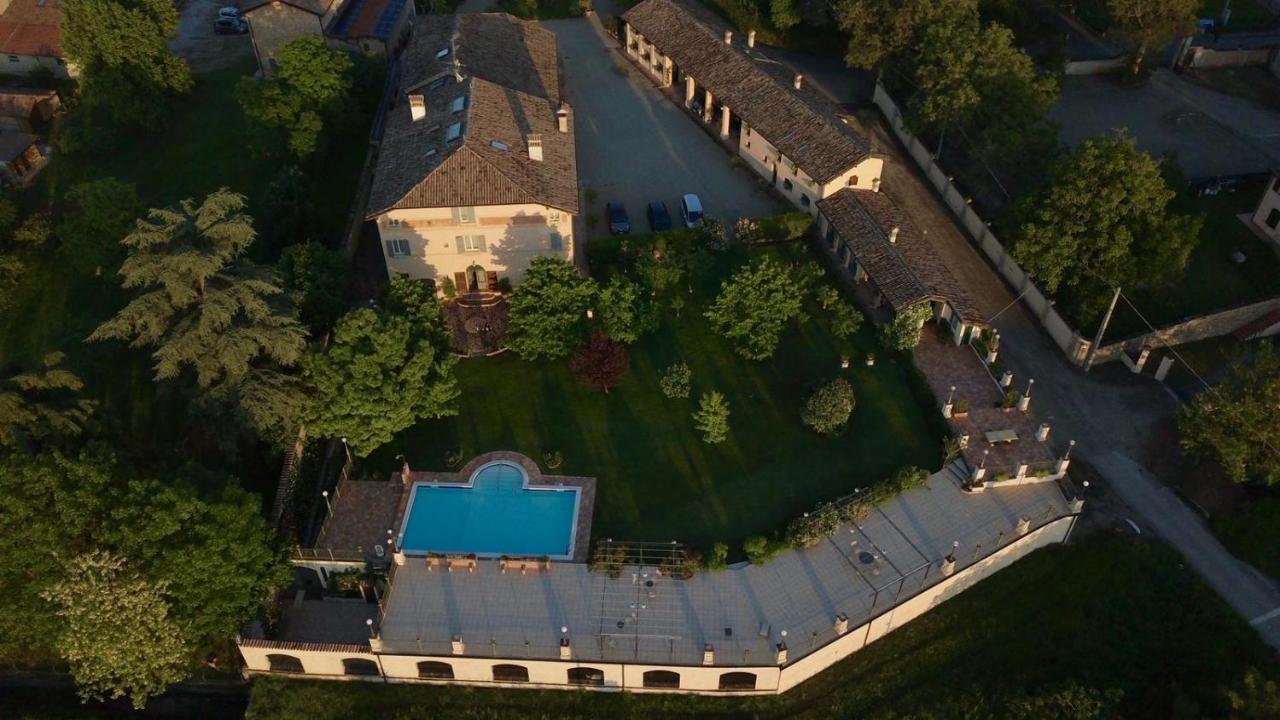 Agriturismo Corte Bebbi Bibbiano  المظهر الخارجي الصورة