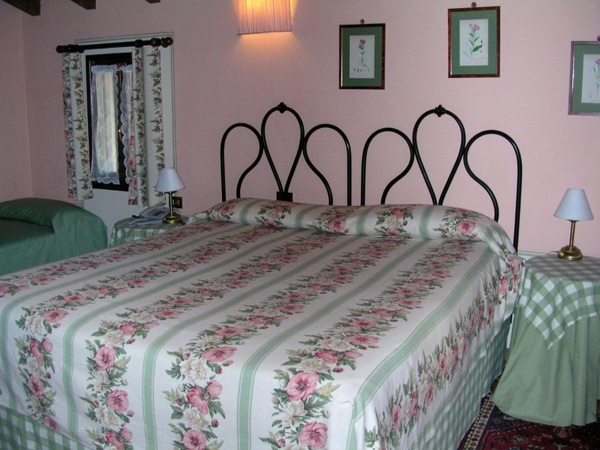 Agriturismo Corte Bebbi Bibbiano  المظهر الخارجي الصورة